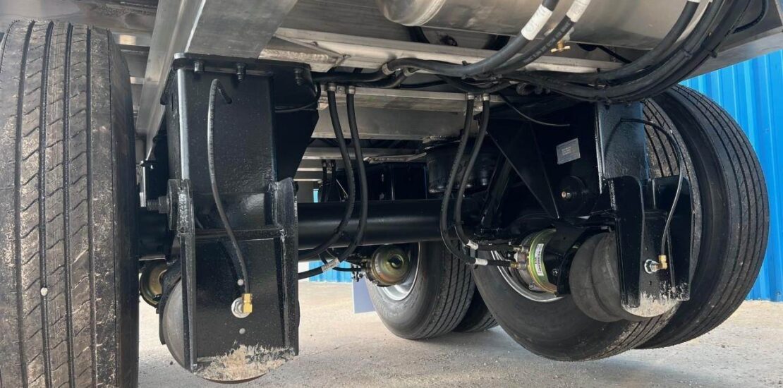 End-Dump-Trailers-Travis-AEROLITE-XLT-S84-AIR-RIDE-SUSPENSION-AIR-LIFT-FRON-36482403